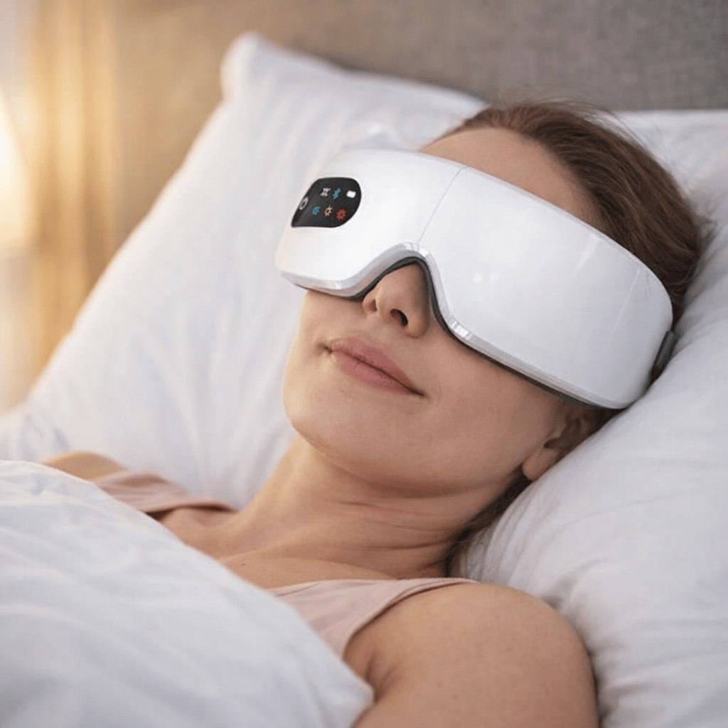 SnugSpirit White Eye Massager